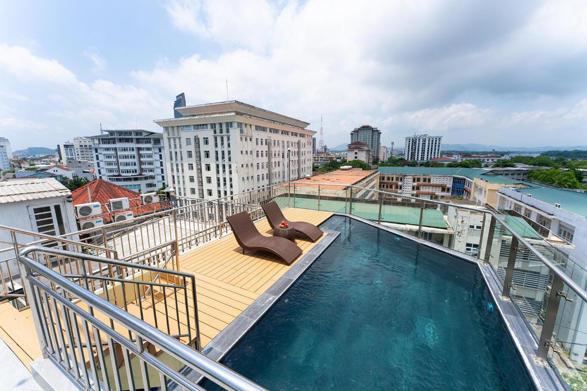 Dragon Hue Hotel Εξωτερικό φωτογραφία