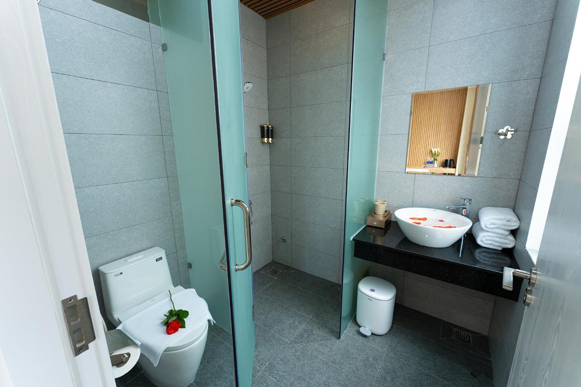 Dragon Hue Hotel Εξωτερικό φωτογραφία