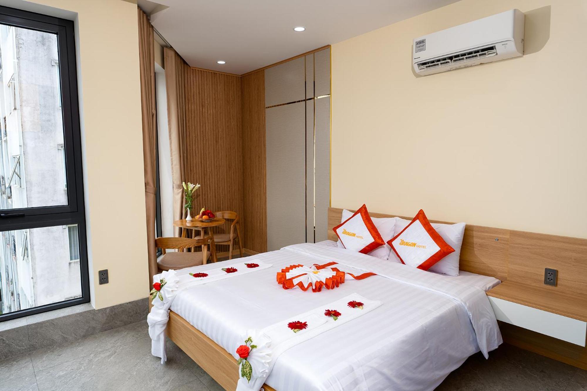 Dragon Hue Hotel Εξωτερικό φωτογραφία