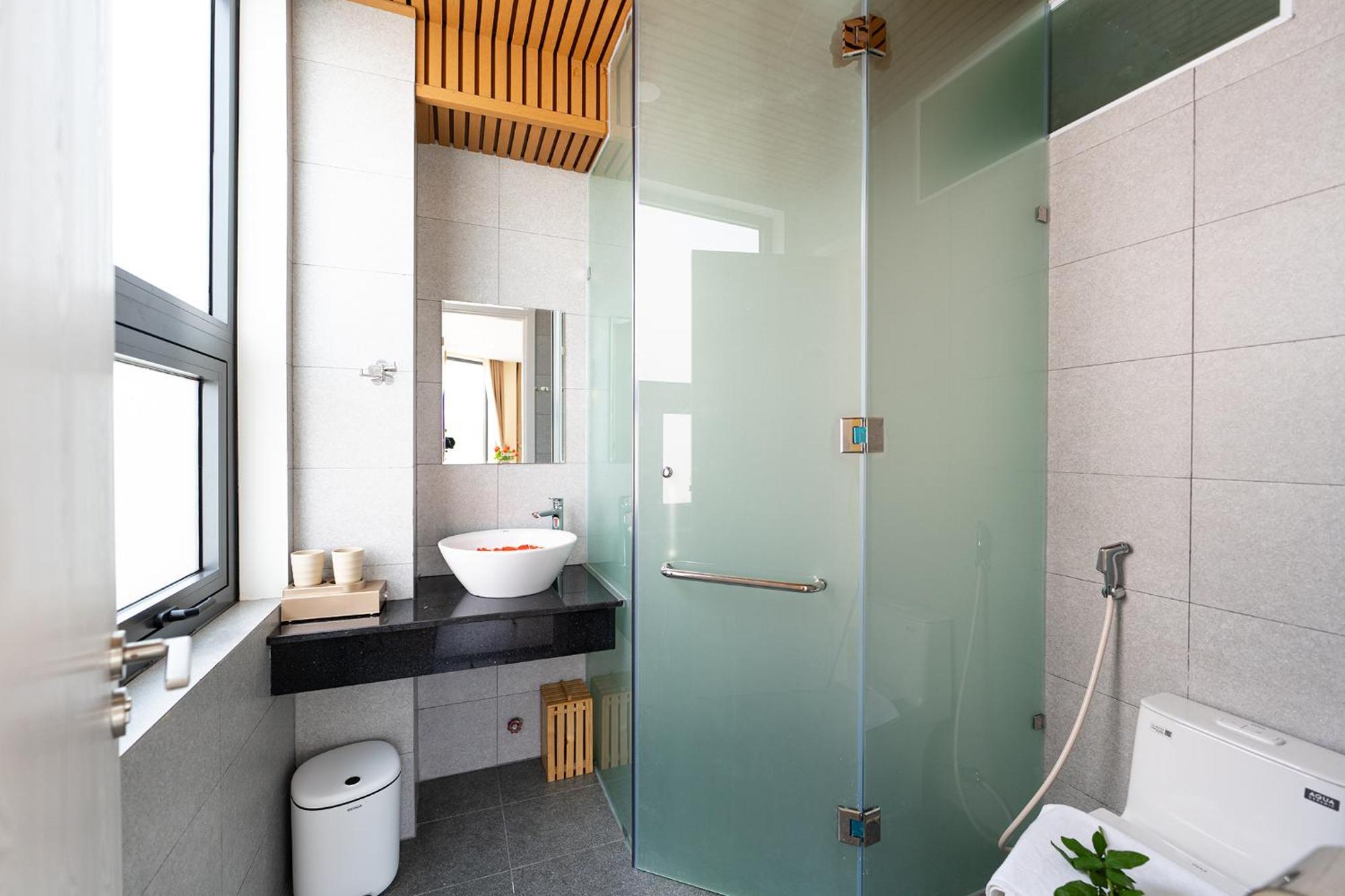 Dragon Hue Hotel Εξωτερικό φωτογραφία